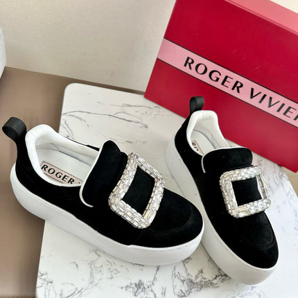 VIV' UP SNEAKERS IN BLACK SUEDE