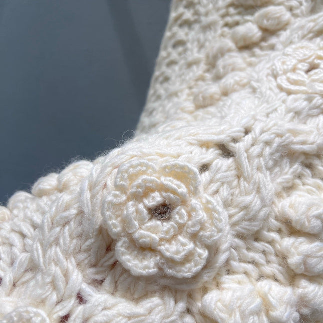 CHANEL 25S FLORAL KNITTED VEST 300