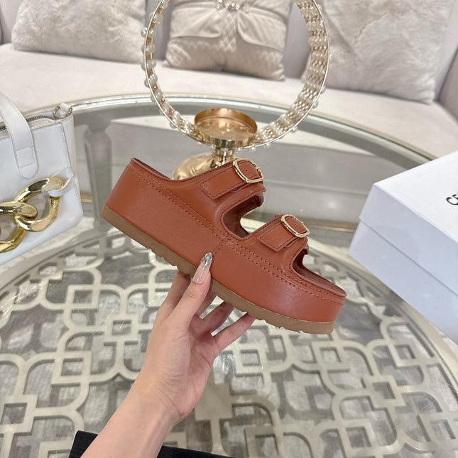 POLLY WEDGE MULE IN TAN BROWN SHINY CALFSKIN