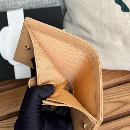 SMALL FLAP WALLET 12 IN LIGHT BROWN GRAINED CALFSKIN GOLD-TONE HARDWARE