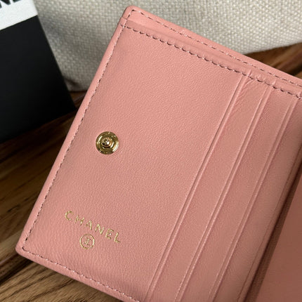 SMALL FLAP WALLET 12 IN TONYS PINK GRAINED CALFSKIN GOLD-TONE HARDWARE