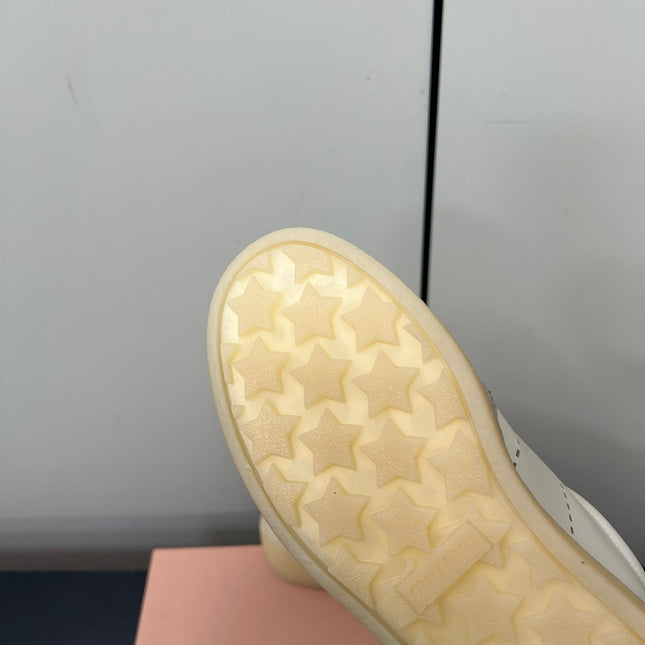 THICK-SOLED RETRO SNEAKERS IN CREAM LAMBSKIN AND PLASTER SUEDE