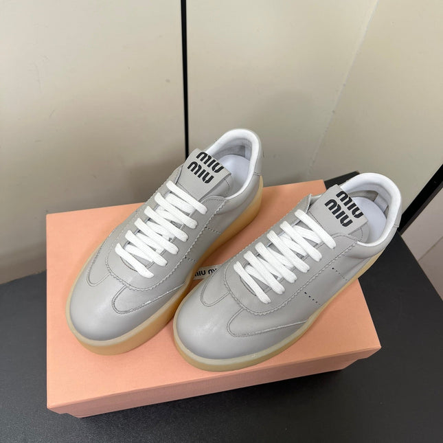 THICK-SOLED RETRO SNEAKERS IN PALE GRAY SMOOTH LAMBSKIN
