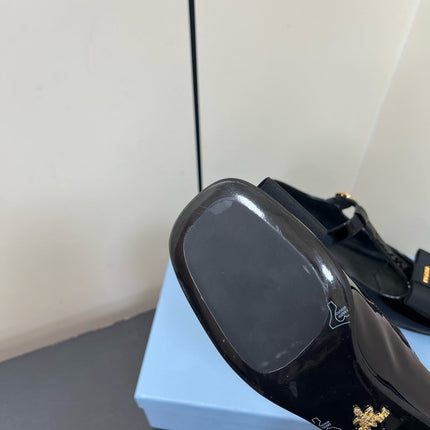 BOW MARY JANE PUMPS WITH T-STRAP IN BLACK GLOSSY CALFSKIN