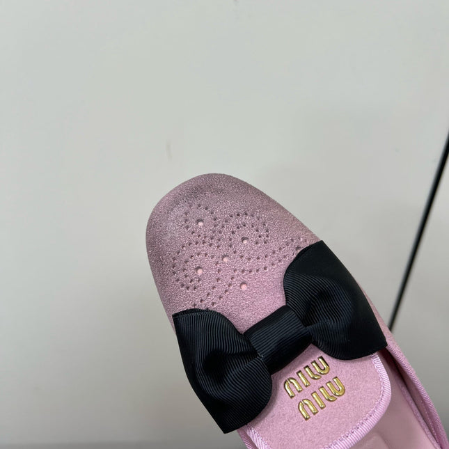 BOW MULES IN DUST PINK SUEDE