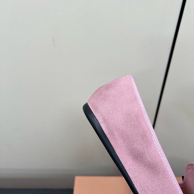 LOAFERS WITH BOW IN PINK SUEDE