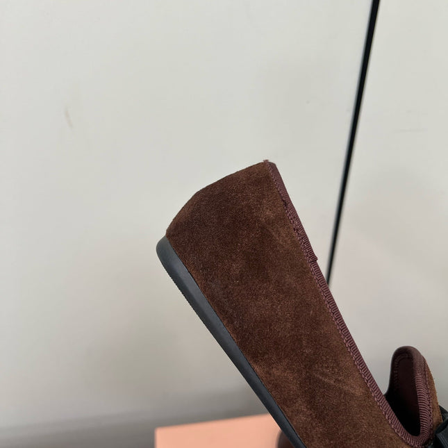 LOAFERS WITH BOW IN CHOCOLATE SUEDE