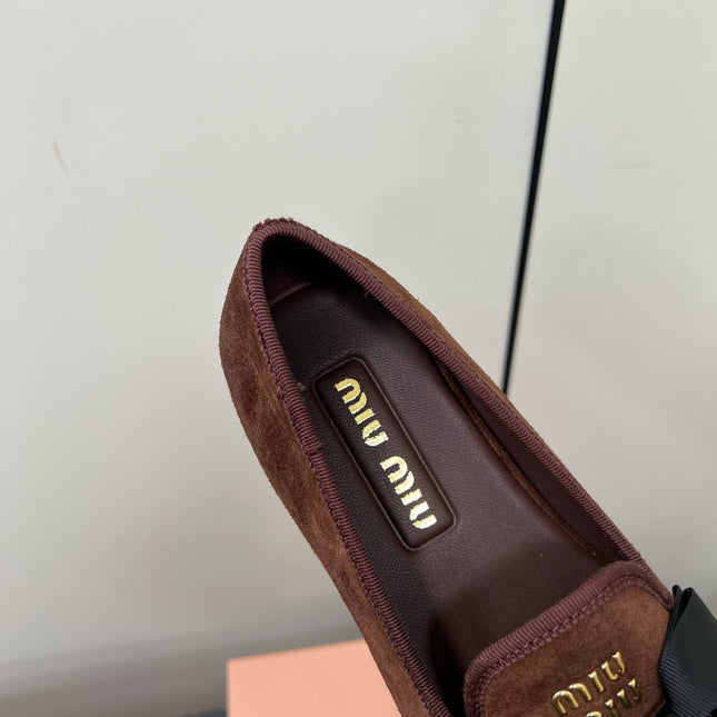 LOAFERS WITH BOW IN CHOCOLATE SUEDE