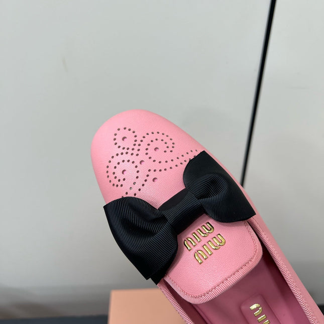 LOAFERS WITH BOW IN PINK SHEEPSKIN