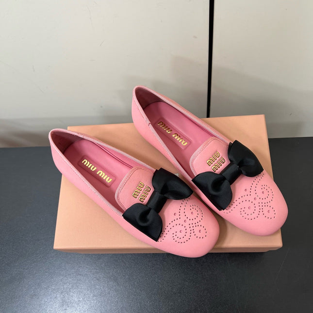 LOAFERS WITH BOW IN PINK SHEEPSKIN