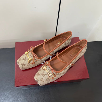 GG MARY JANE 25S IN MINK BROWN CANVAS MIX LAMBSKIN WITH GOLD HARDWARE