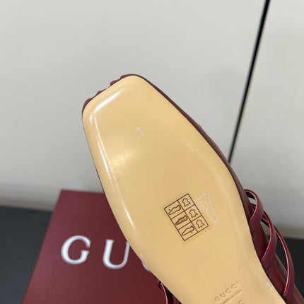 GG MARY JANE 25S IN RED LAMBSKIN WITH GOLD HARDWARE