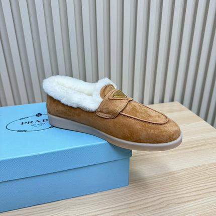 PRA SUEDE LOAFER IN TAN BROWN WITH SHEARLING LINING