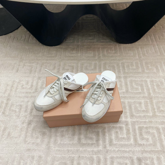 SNEAKER MULES IN WHITE MESH AND BEIGE SUEDE