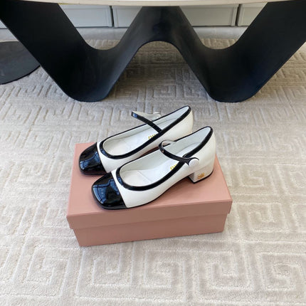 MARY JANE PUMPS IN BLACK MIX WHITE GLOSSY SHEEPSKIN