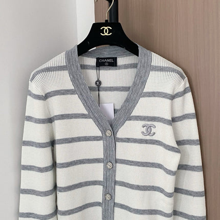 CHANEL 25S CARDIGAN STYLE 138
