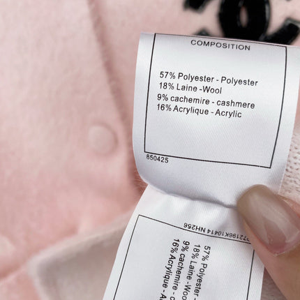 CHANEL 25S SLEEVELESS VEST 368