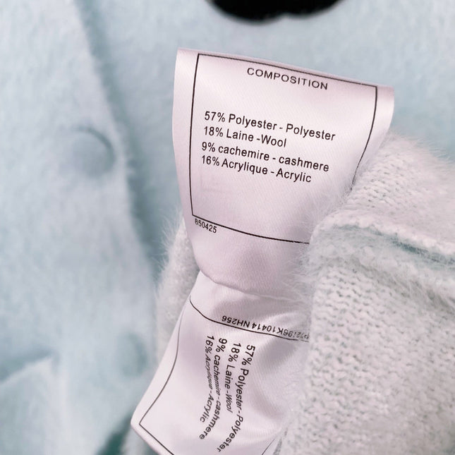 CHANEL 25S SLEEVELESS VEST 367