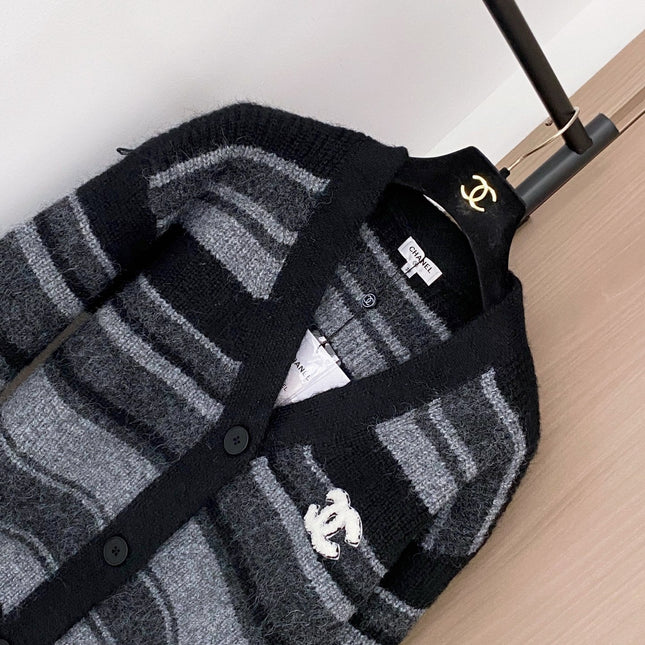 CHANEL 25S CARDIGAN JACKET 431