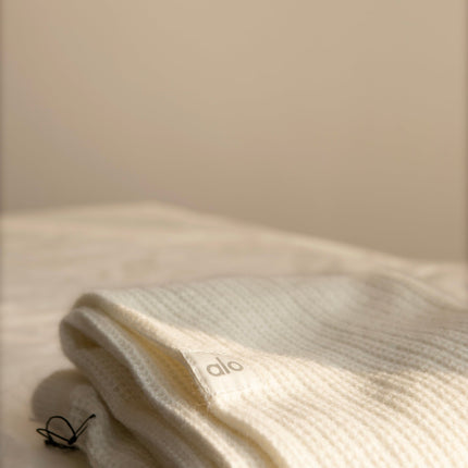 ALO CASHMERE KNIT SET STYLE 5