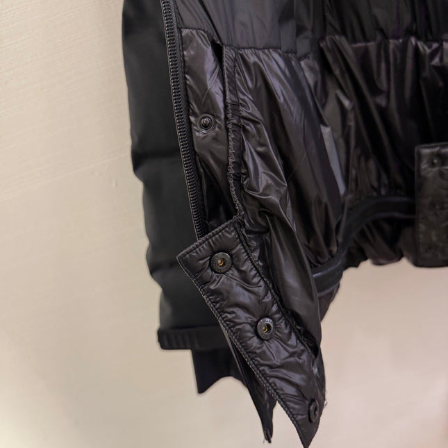 MONCLER 25S COAT IN BLACK 036