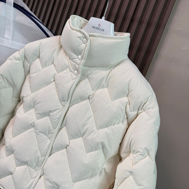 MONCLER JACKET STYLE 142