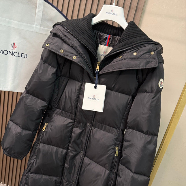 MONCLER COAT STYLE 141