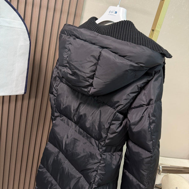 MONCLER COAT STYLE 141