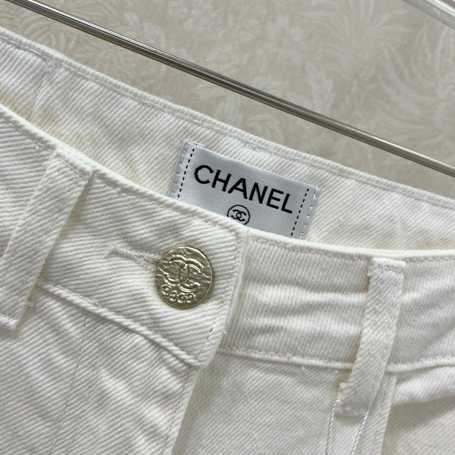 CHANEL PLAIN WHITE DENIM PANTS 275041