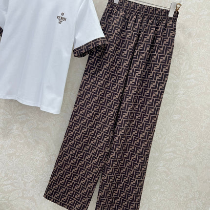 FENDI SHORT-SLEEVE T‑SHIRT AND LONG PANTS SET 275185