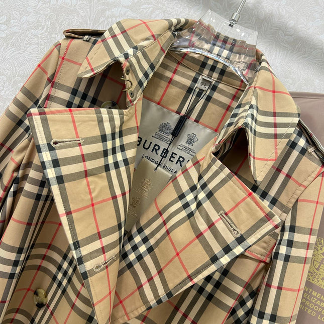 BURBERRY PLAID TRENCH COAT 275085