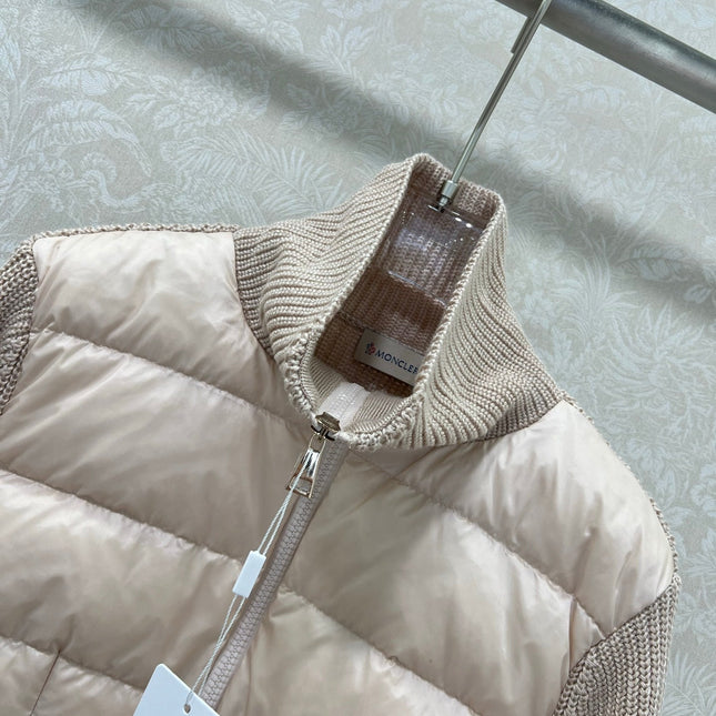 MONCLER 25S JACKET IN NUDE 071