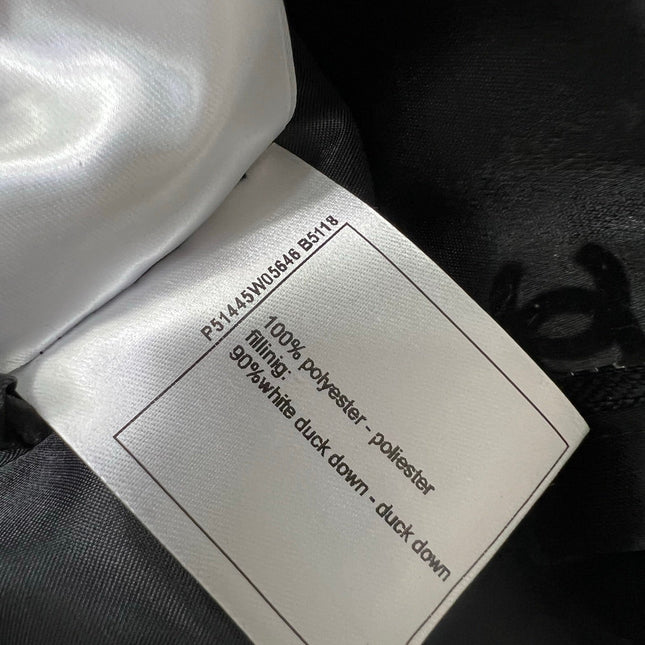 CHANEL 25S PUFFER VEST 312