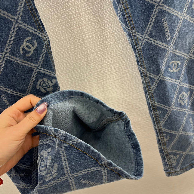 CHANEL FLARED JEANS WITH LOGO PRINT 263984