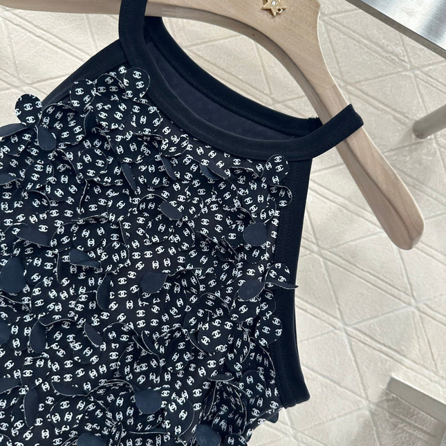 CHANEL 25S OFF-SHOULDER TANK TOP 265584