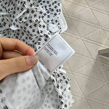 CHANEL 25S OFF-SHOULDER TANK TOP 265586