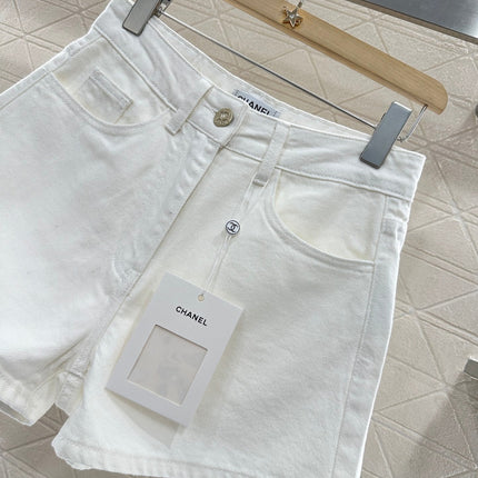 CHANEL WHITE DENIM SHORTS
