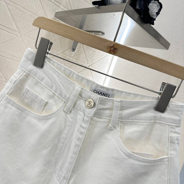 CHANEL WHITE DENIM SHORTS