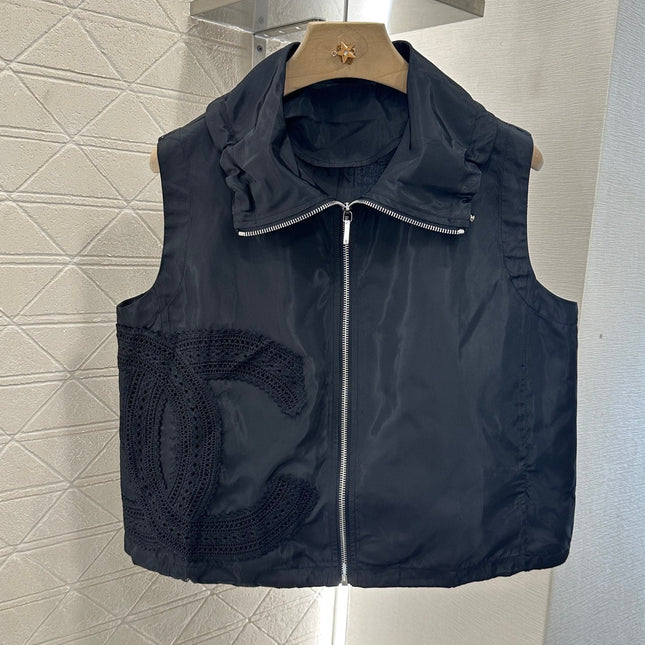 CHANEL SLEEVELESS TOP 272317