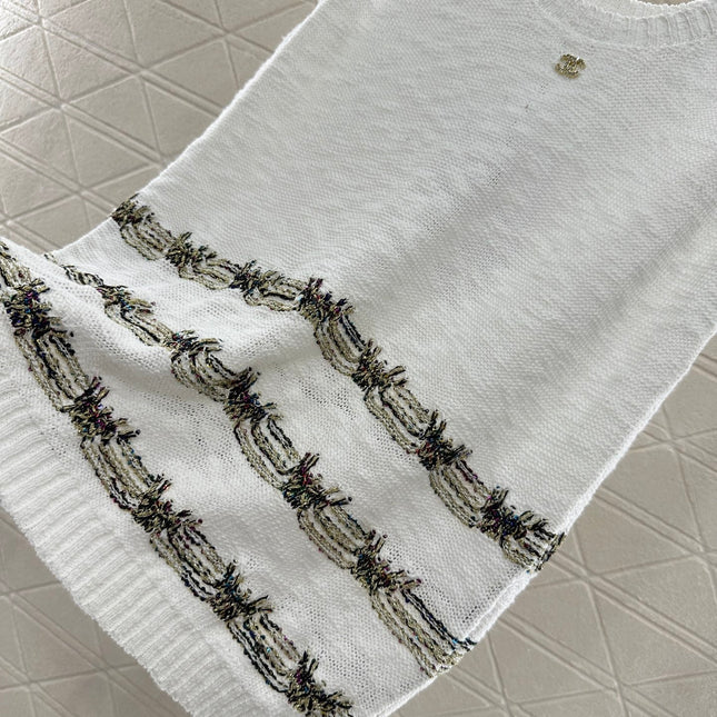 CHANEL SLEEVELESS TOP 272292