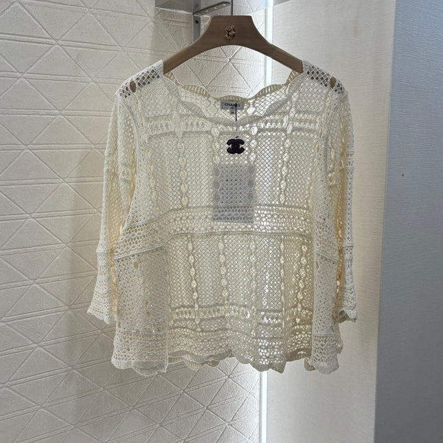 CHANEL PULLOVER KNIT TOP WITH CUTWORK EMBROIDERY 276502