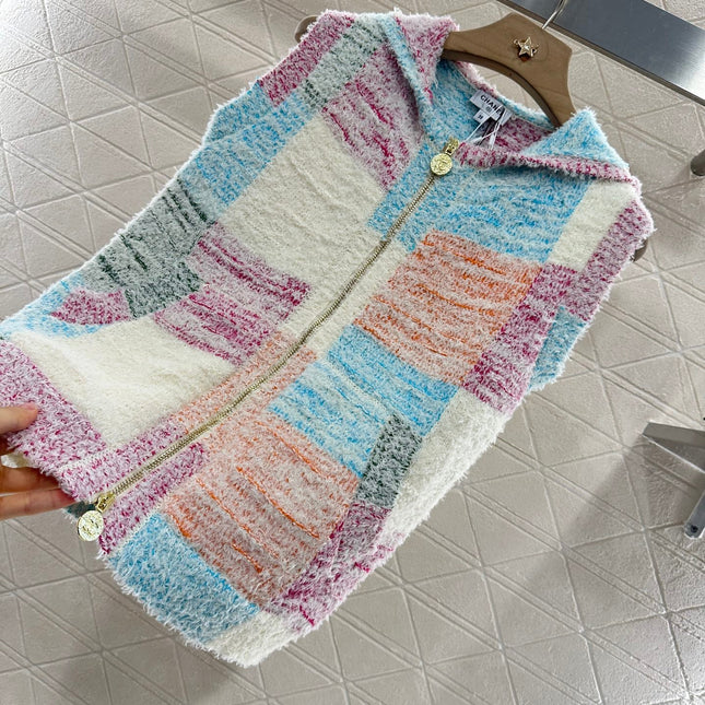 CHANEL SLEEVELESS KNIT HOODIE 276505