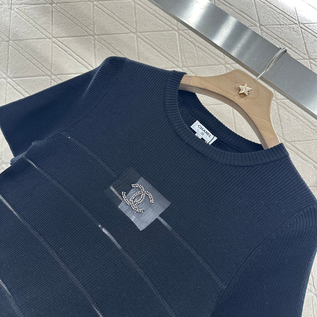 CHANEL FITTED SHORT-SLEEVE KNIT TOP 276496