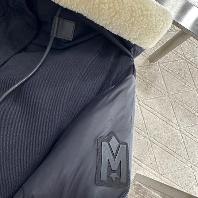MONCLER 25S DOWN JACKET WITH HOOD 219