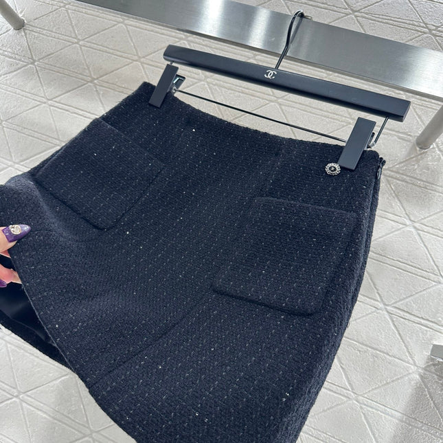 CHANEL 25S TWEED MINI SKIRT 303