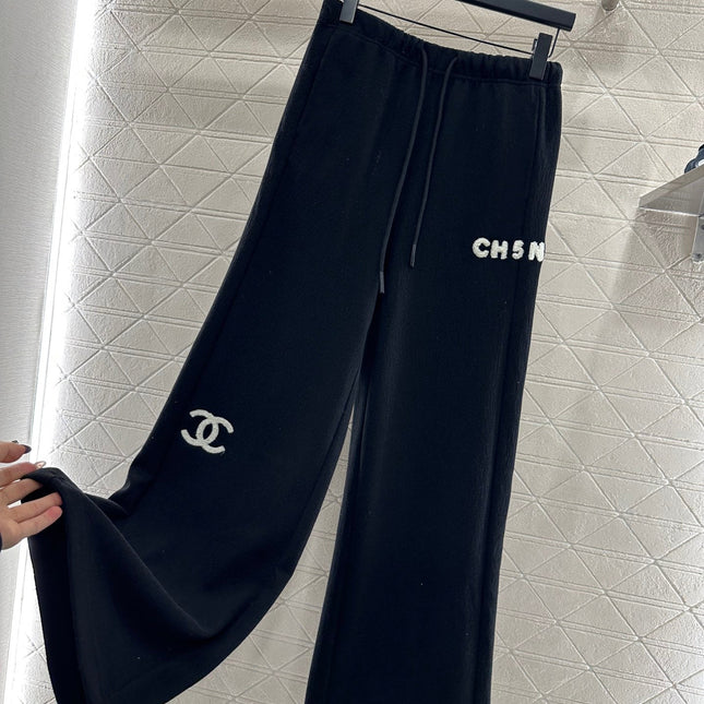 CHANEL 25S HIGH-WAISTED WIDE-LEG PANTS 304