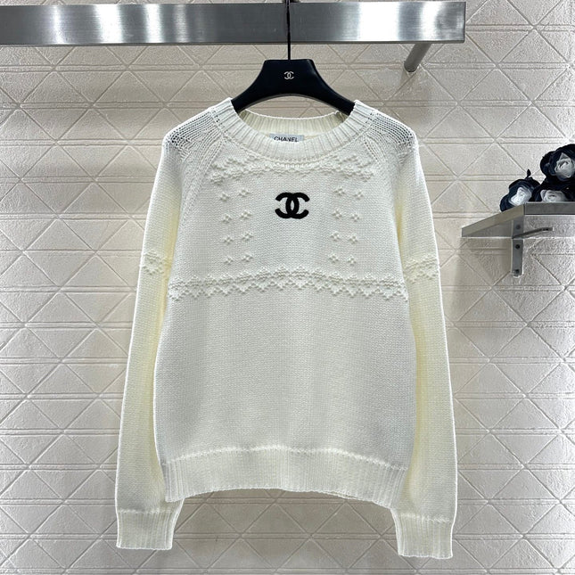 CHANEL 25S EMBROIDERED CROCHET SWEATER 349