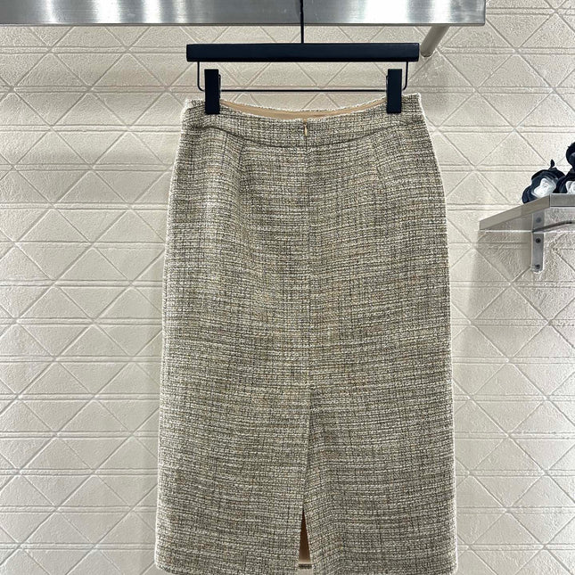 CHANEL 25S VELVET-TRIM JACKET AND SKIRT SET 398