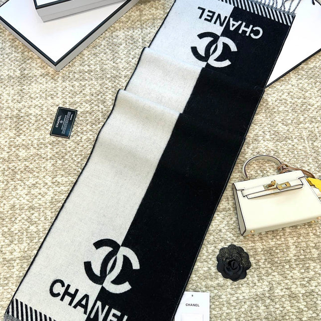 SCARF 184 CM IN BLACK MIX WHITE MERINO WOOL 393120