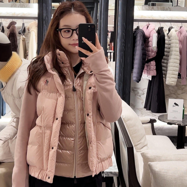 MONCLER 25S SLEEVELESS PUFFER VEST 200